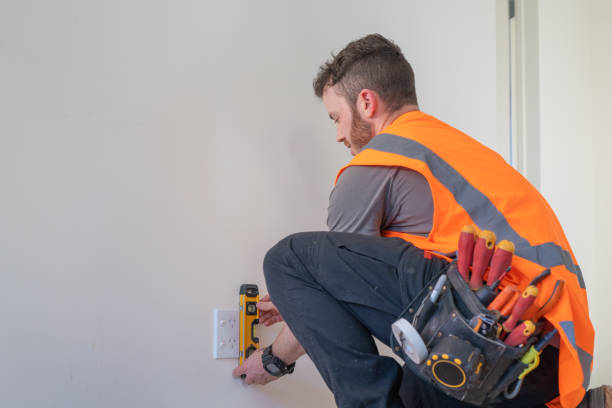 Best Circuit Breaker Repair  in Myrtle Grove, FL